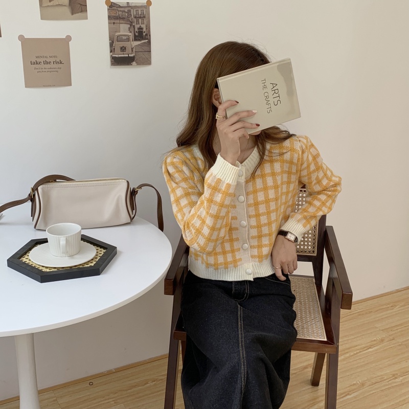 Áo khoác cardigan dệt kim tay dài họa tiết sọc caro phong cách Hàn Quốc thanh lịch