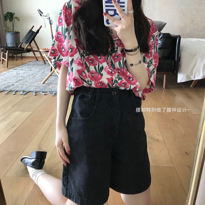 Quần short denim lưng cao phong cách Hàn Quốc cổ điển | BigBuy360 - bigbuy360.vn