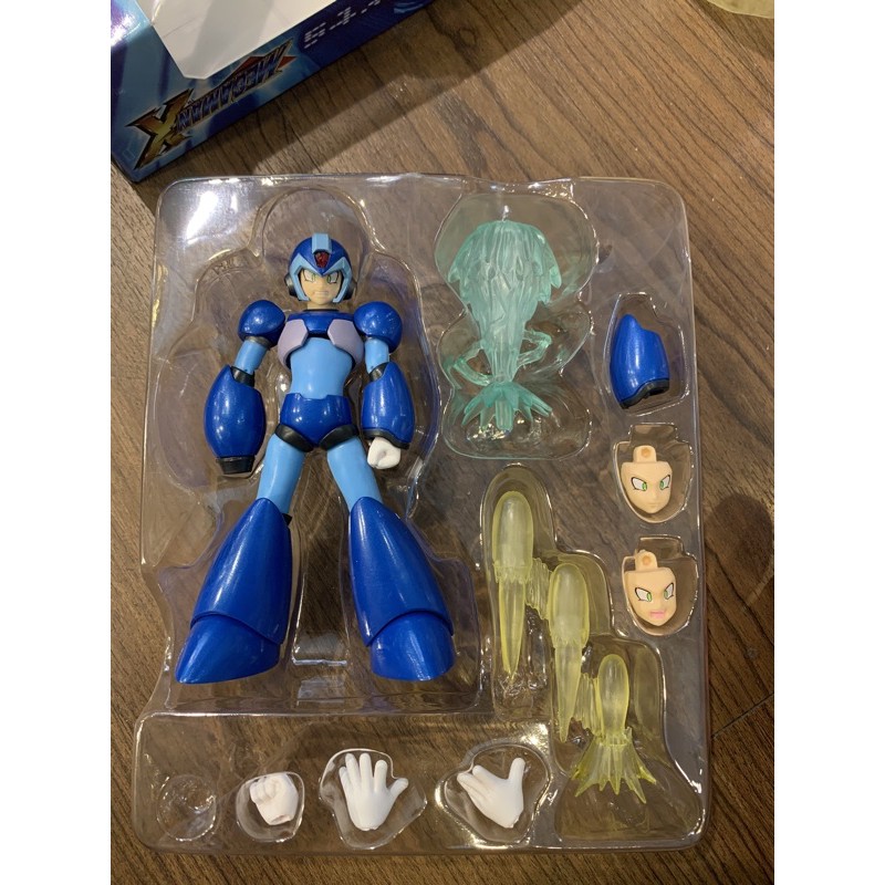 Mô Hình Figure Megaman Rockman Ký ức tuổi thơ 13Cm có khớp tốt