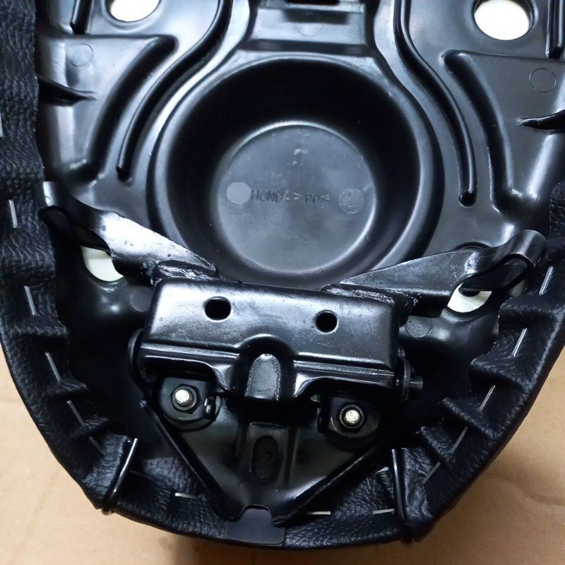Yên xe Dream Honda chính hãng