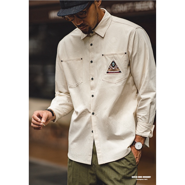 Áo sơ mi nam Maden tay dài thêu vật tổ Ấn Độ có túi gia công máy retro Nhật màu off-white