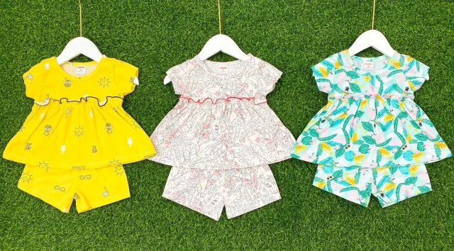 Bộ thun coton xuất dư tay ngắn quần đùi cho bé gái 072