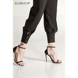 Quần jogger đen phối nút Gunich