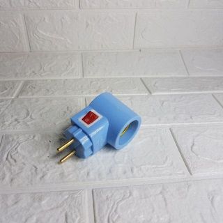 HÀNG CÔNG TY Đui đèn ngủ liền công tắc cho gia đình có trẻ nhỏ và người già chỉ cần lắp thêm bóng đèn là có thể sử dụng