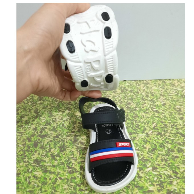 DÉP SANDAL BÉ TRAI TỪ 1 ĐẾN 9 TUỔI