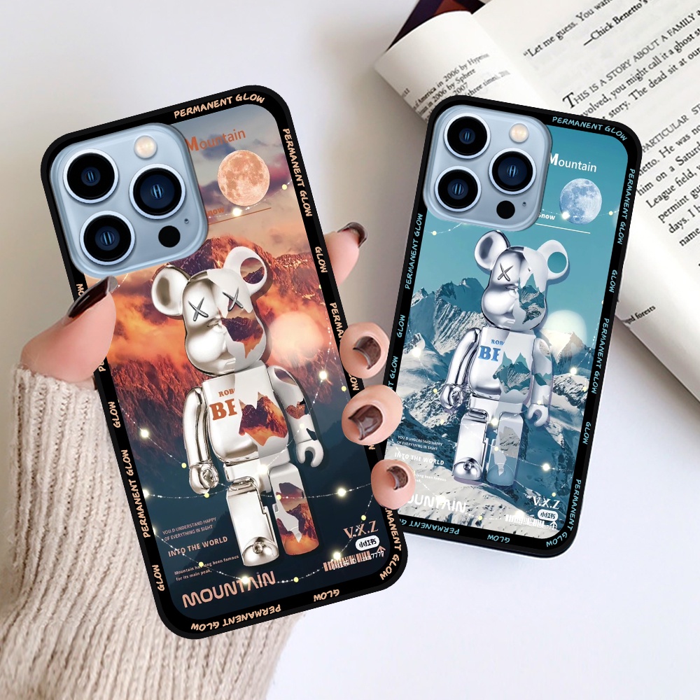 Ốp I.p.h.o.n.e 13 13 Pro 13 Pro Max 13 Mini in hình họa tiết Mountain, Be@rbrick dễ thương (T13 - T18)