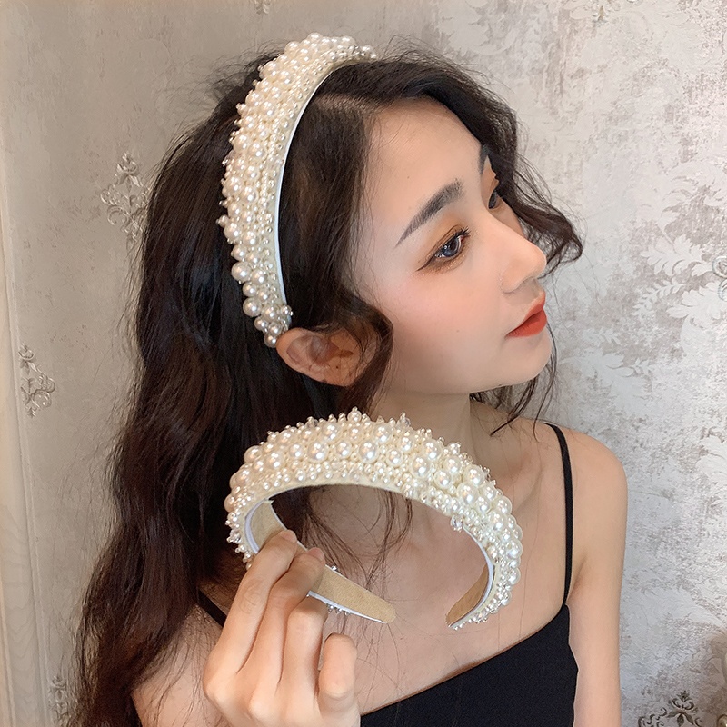 Băng đô ngọc trai trắng thanh lịch sang trọng cho cô dâu
