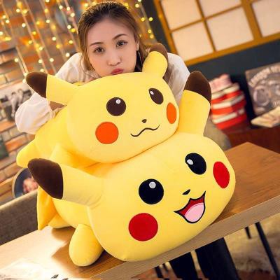 Gối ôm hình pikachu vàng ngộ nghĩnh