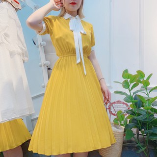 Đầm cổ đức chân ly phối trắng