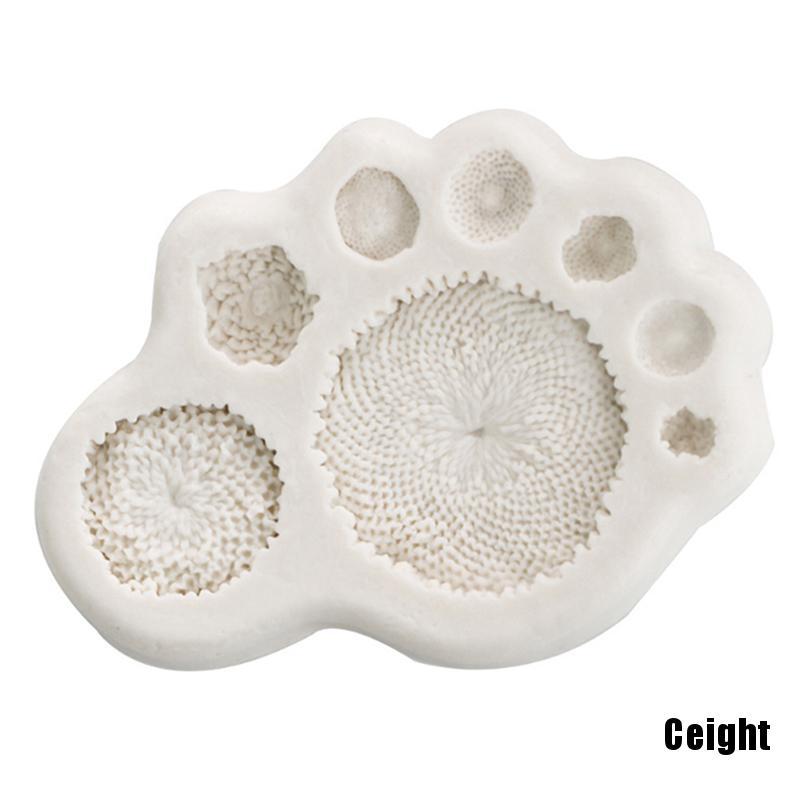Khuôn Silicone Làm Bánh Hình Hoa Cúc Sống Động