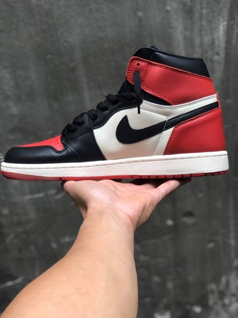 Giày JD 1 bred toe chuẩn 1:1 ( 36-45) ảnh tự chụp | BigBuy360 - bigbuy360.vn