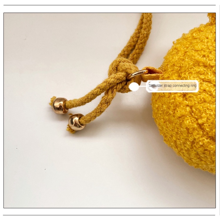 Túi Đeo Chéo Bằng Lông Cừu Phong Cách Mới Cho Bé Gái