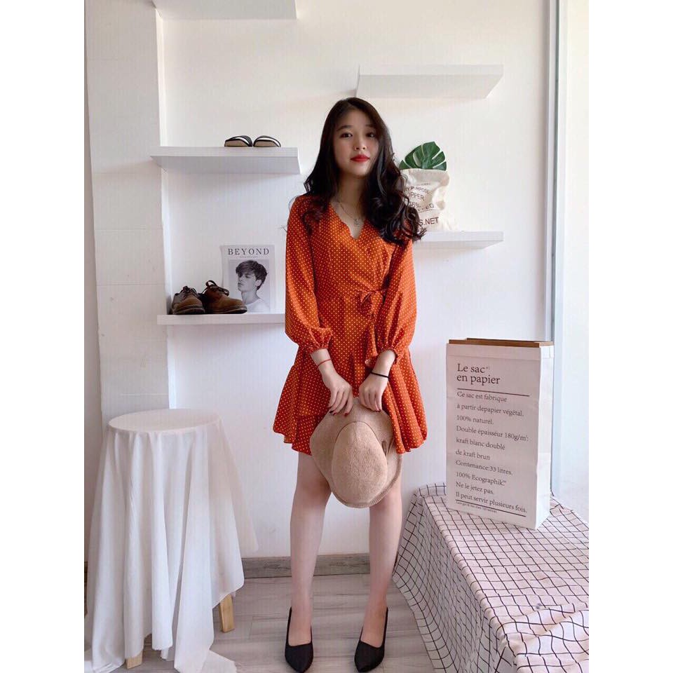 (XẢ KHO THANH LÝ ĐỒNG GIÁ 100K) ĐẦM CHẤM BI ĐẮP CHÉO TAY DÀI (CÒN CAM ĐẤT)