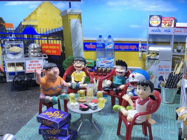 Mô hình két 6 chai