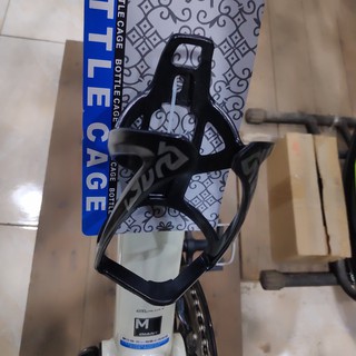Gọng Bình Nước Gắn Xe Đạp
