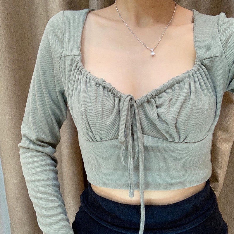 Croptop tay dài cột nơ | BigBuy360 - bigbuy360.vn