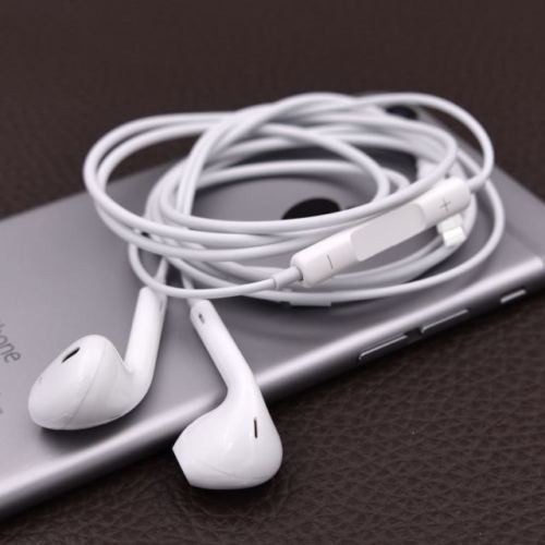 [BH 6 THÁNG] TAI NGHE IPHONE AIRPODS PRO CỔNG LIGHTNING TỰ KẾT NỐI MÀU TRẮNG M1 PRO