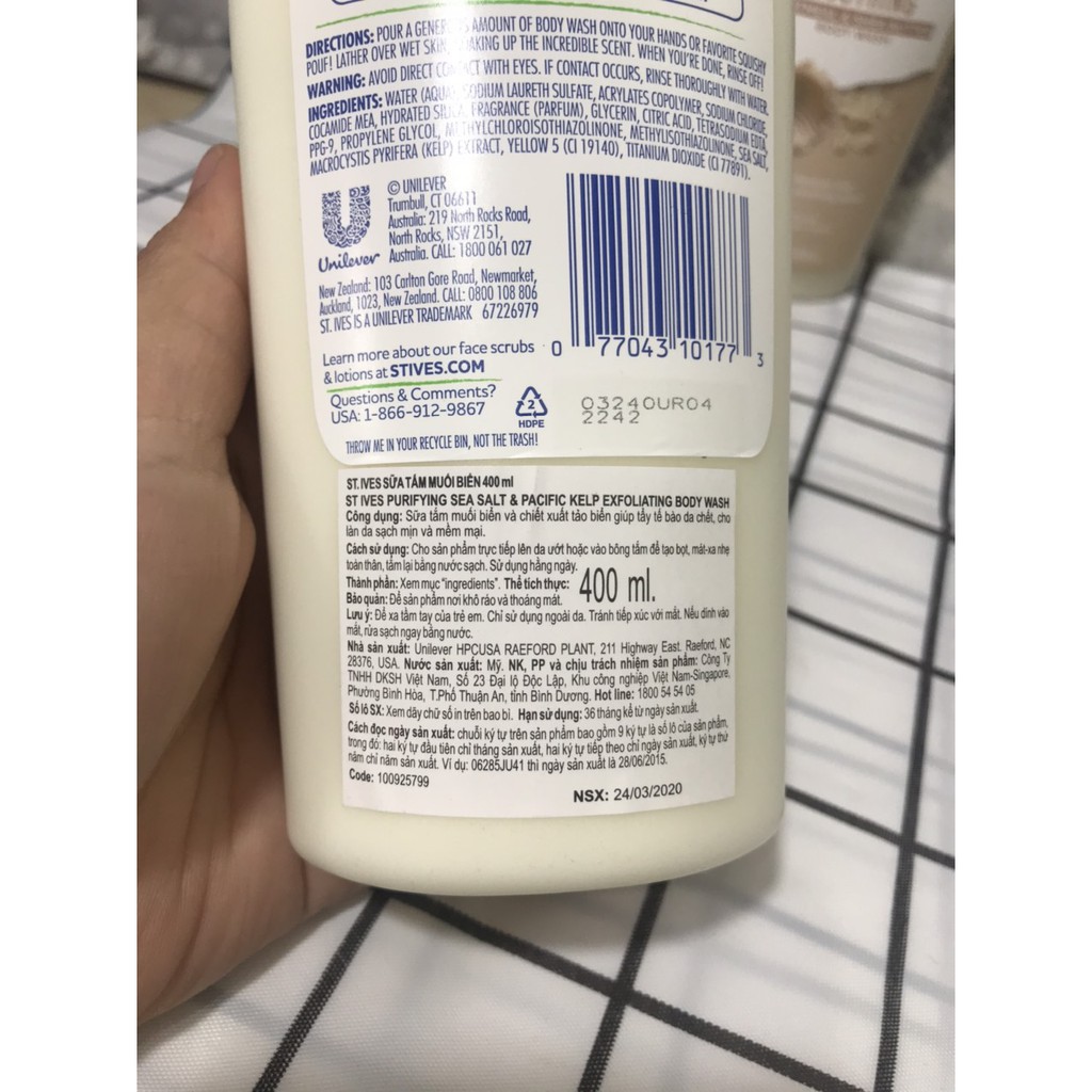 Sữa Tắm ST IVES Tẩy Tế Bào Chết BODY WASH USA (400-473ML) | BigBuy360 - bigbuy360.vn