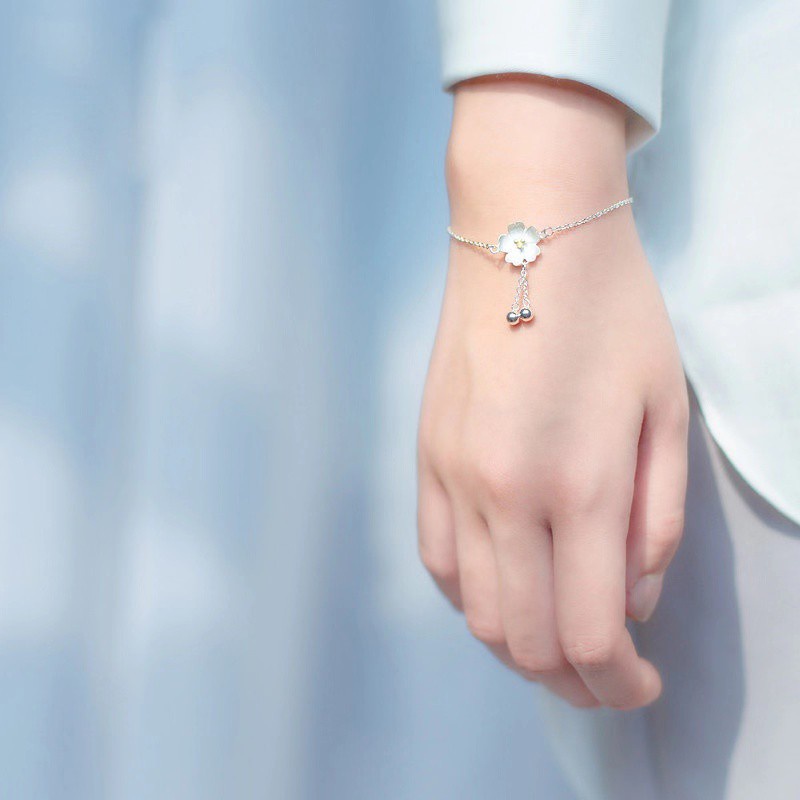 Vòng Đeo Tay Hình Tròn Tối Giản | Vòng Tay Hai Lớp Gắn Chuông Xinh Xắn | Vòng Tay Chuỗi Hạt Xương Rắn | Vòng Đeo Tay Chuyển Đổi Dễ Phối Đồ Thời Trang Hàn Quốc