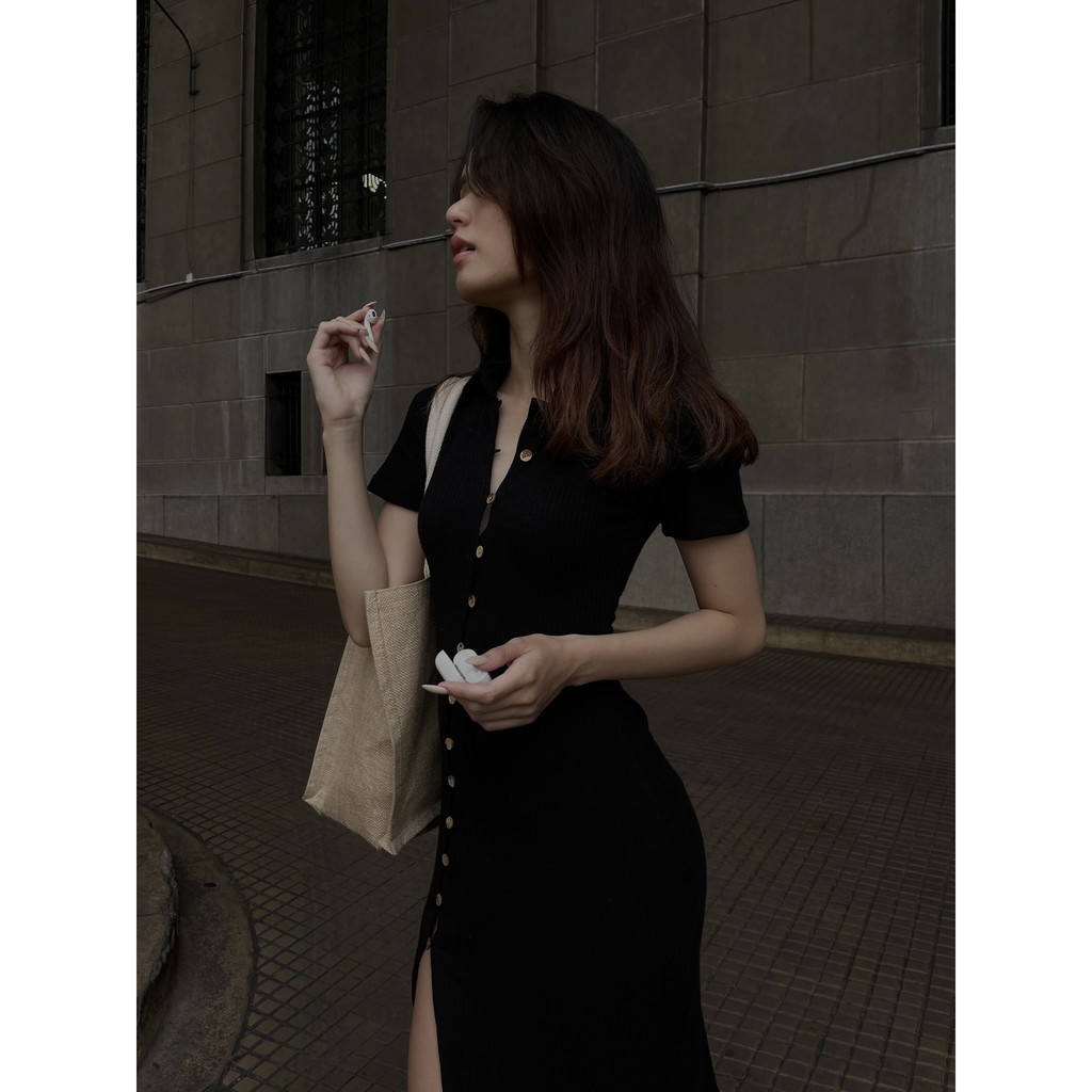 NARCOTICS. ALENA - Đầm body hàng cúc xẻ tà | BigBuy360 - bigbuy360.vn