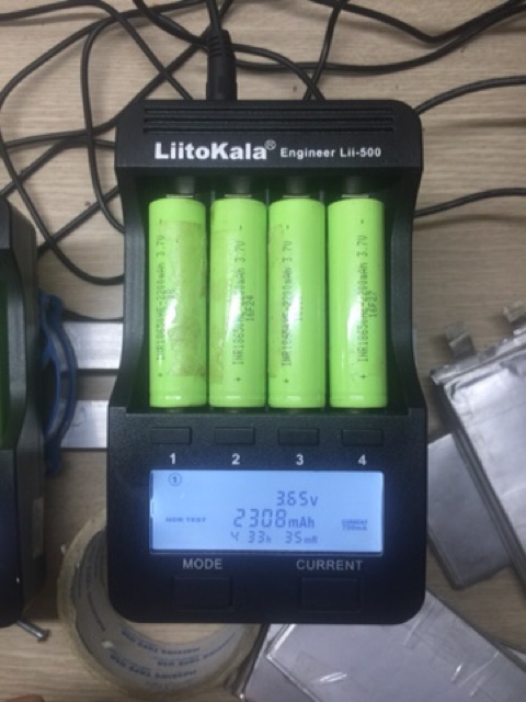 Pin 18650 dung lượng 2200mAh ( pin cũ tháo máy)