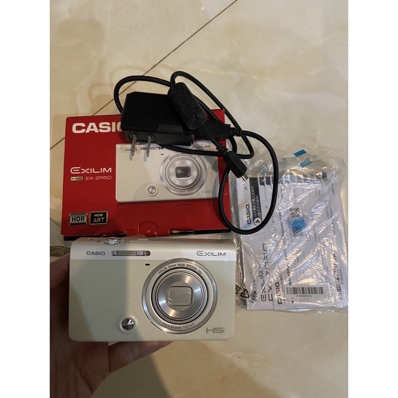 Máy ảnh Casio ex zr50