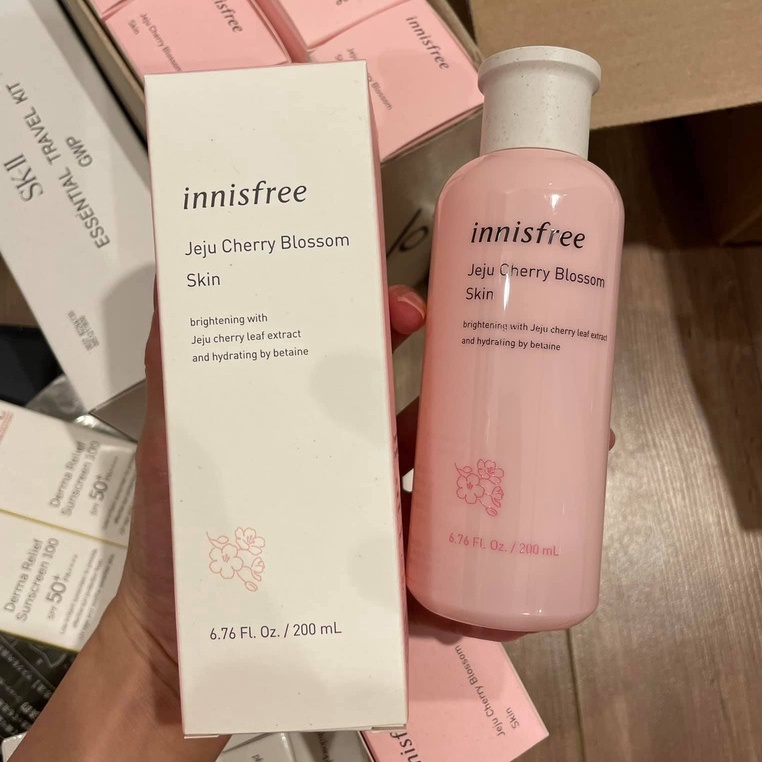 Nước Hoa Hồng Dưỡng Ẩm, Trắng Da Innisfree Jeju Cherry Blossom Skin 200ML - INNISFREE HOA ANH ĐÀO