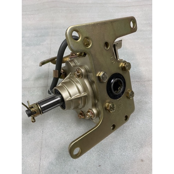 Số De,số tiến lùi,cốt 17li,dùng cho máy 100cc,110cc,125cc.cốt vào máy 6 răng 17mm,trục ra 19mm