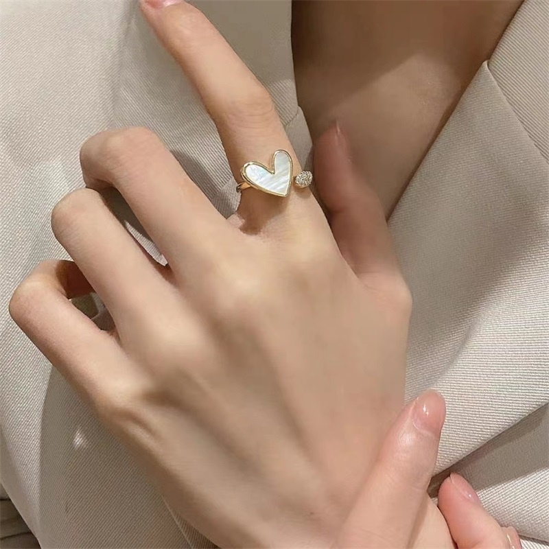 Nhẫn Hở Hình Trái Tim Phong Cách Cổ Điển Sang Trọng Thời Trang Cho Nữ