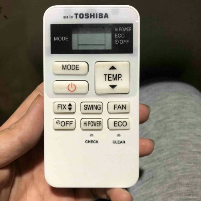 Điều khiển điều hòa toshiba