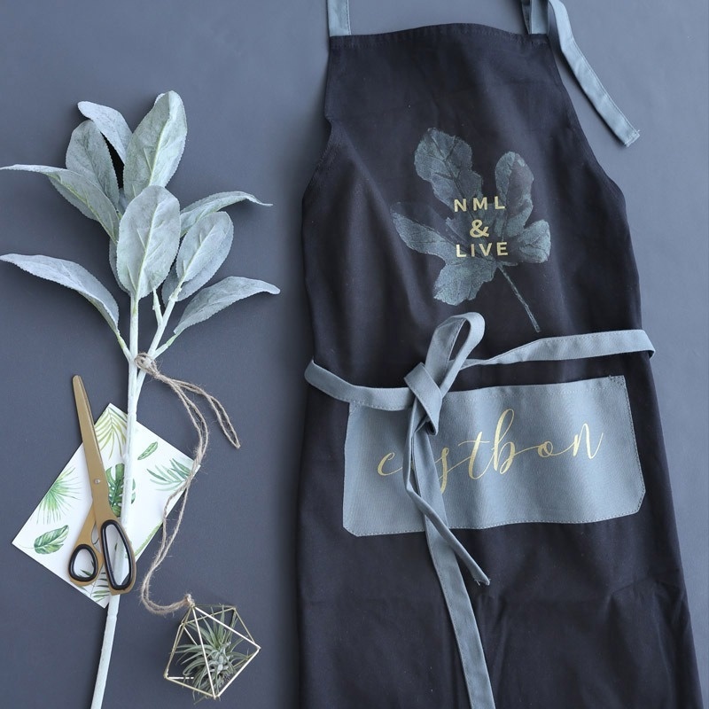 Tạp Dề Mỏng Thoáng Khí Chống Thấm Nước / Dầu Thiết Kế Đơn Giản Tiện Dụng Cho Nhà Bếp