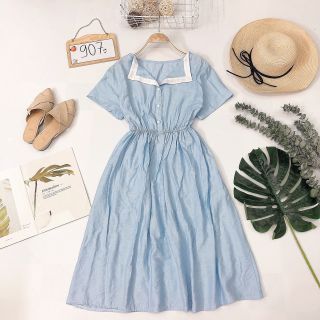 Đầm nút cổ bẻ-Đ907