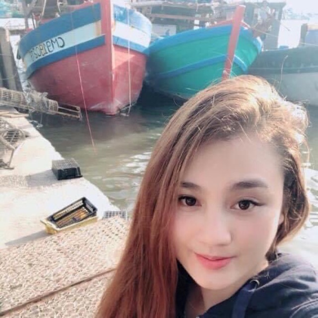 Vựa khô Hồng Nghi