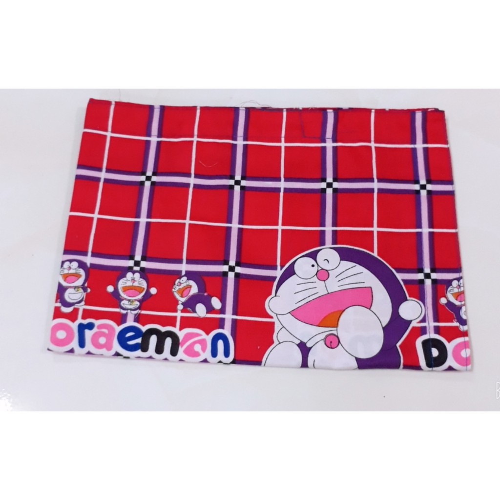 Vỏ Gối Nằm Ôm Hình Doremon