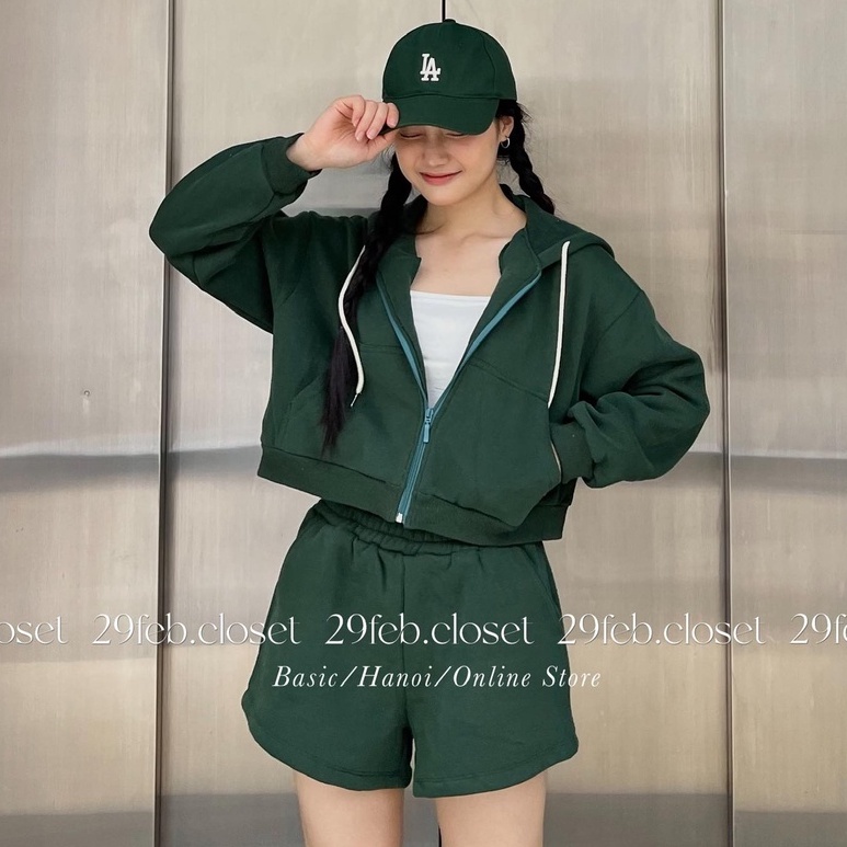 Set áo croptop quần sooc, áo khoác dài tay nữ có mũ phối quần sooc ống rộng đen xanh be thể thao đi tập freesize C1079