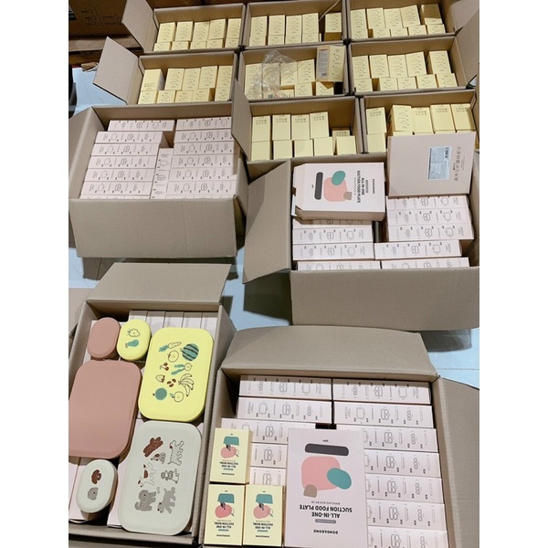 Khay ăn dặm/ bát ăn dặm đế hít cho bé silicon cao cấp Donodono mamazone Hàn Quốc