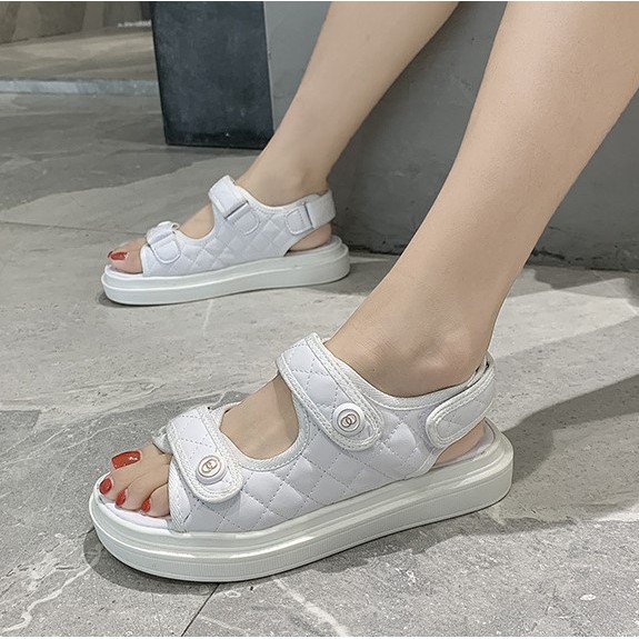 Sandal nữ, dép quai hậu nữ đế bánh mì 2 màu đen/trắng