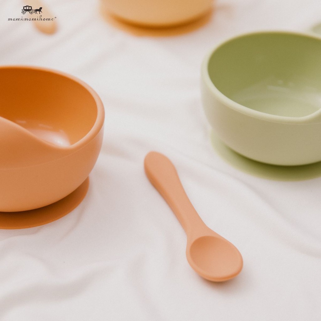 Bộ bát và thìa MAMIMAMIHOME silicone cấp thực phẩm an toàn và không độc hại cho trẻ em