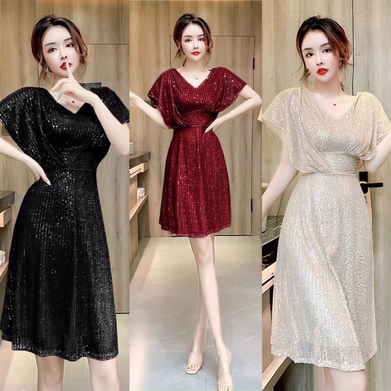 Đầm dự tiệc kim sa xoè cổ V tay cánh dơi cách điệu M.L.XL