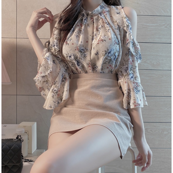 Áo voan hở vai in hoa thời trang hè mới năm 2021