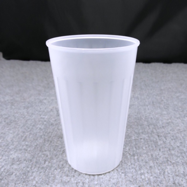 Cốc nhựa trắng sọc 350ml 1 chiếc