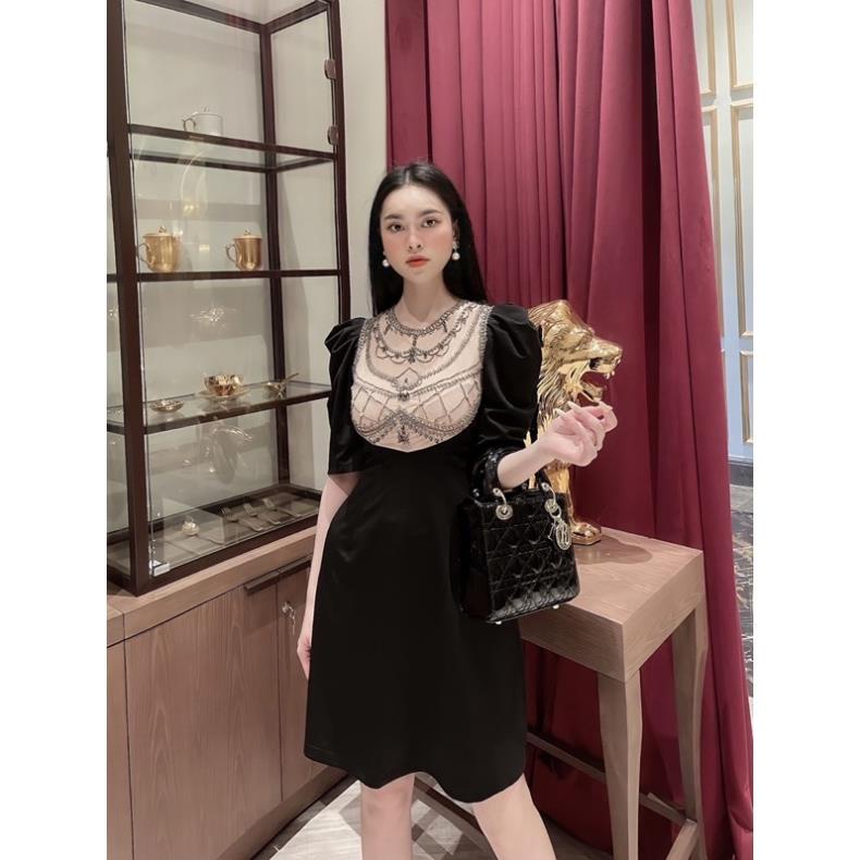 VÁY ĐÍNH ĐÁ THỦ CÔNG CAO CẤP