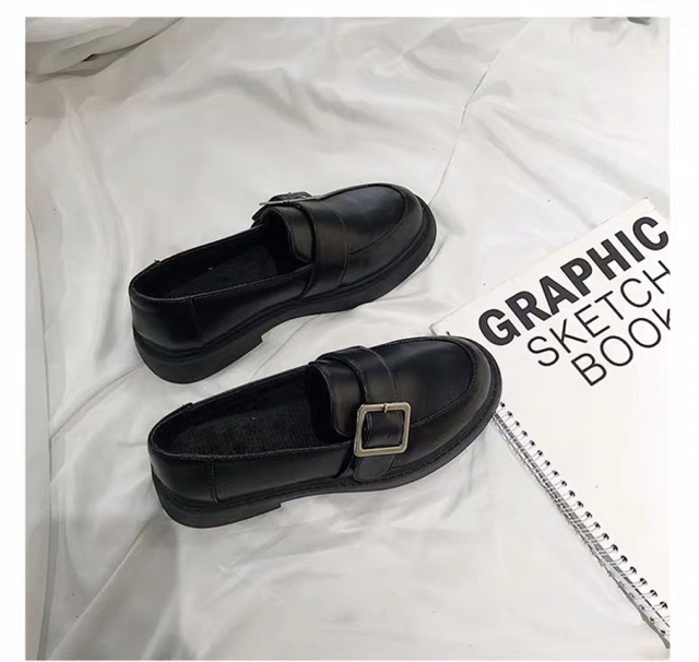 (có sẵn) Giày Ulzzang da mềm đế bằng khoá vuông, mã: U105 | BigBuy360 - bigbuy360.vn