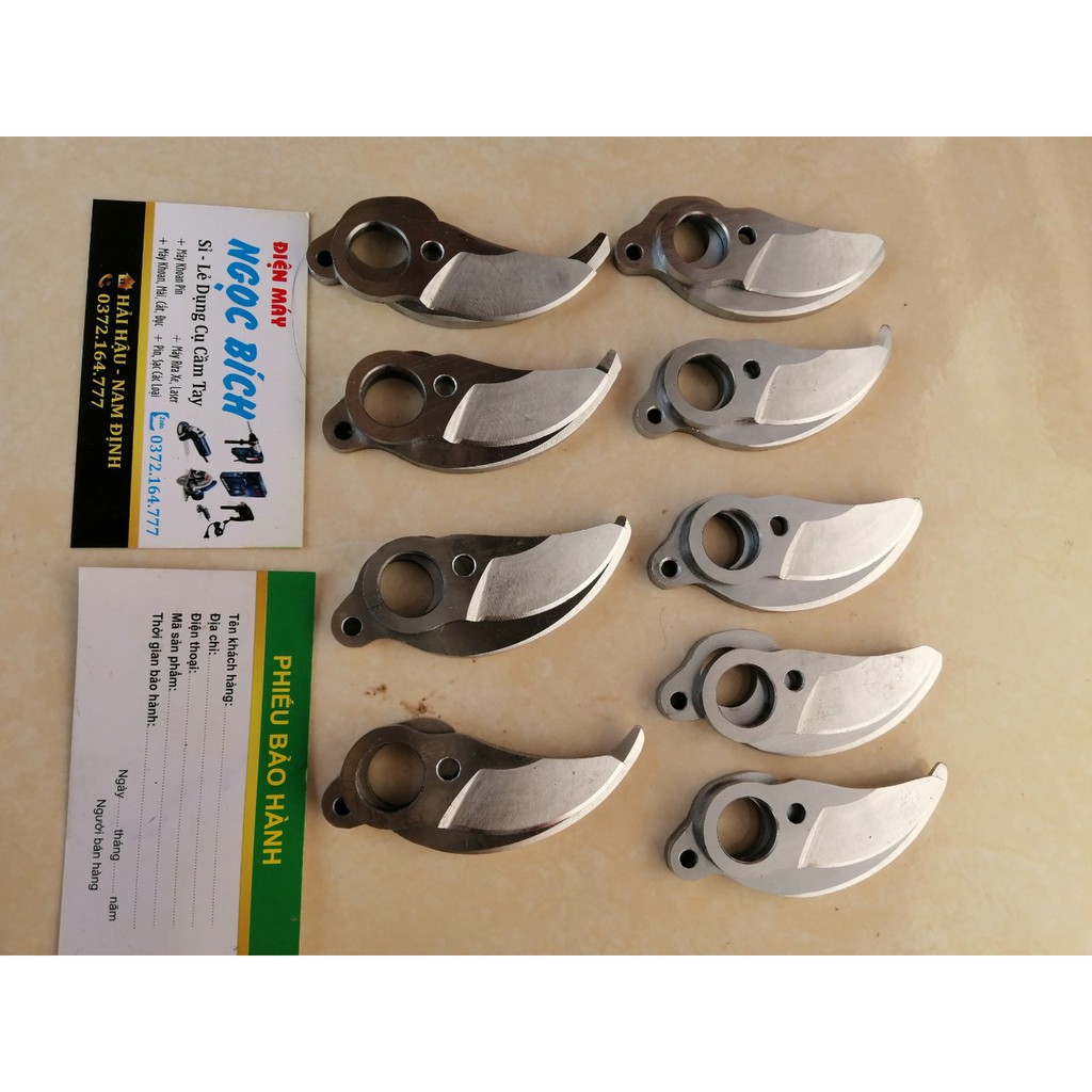 Lưỡi Kéo Thay Cho Kéo Cắt Cành Cây