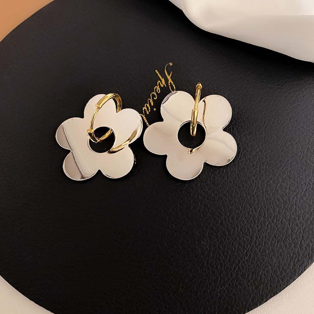 Khuyên Tai Hình Hoa Đơn Giản Ngọt Ngào MXMUSTY|Bông Tai Dạng Vòng Tròn Bằng Kim Loại Màu Sắc Thời Trang