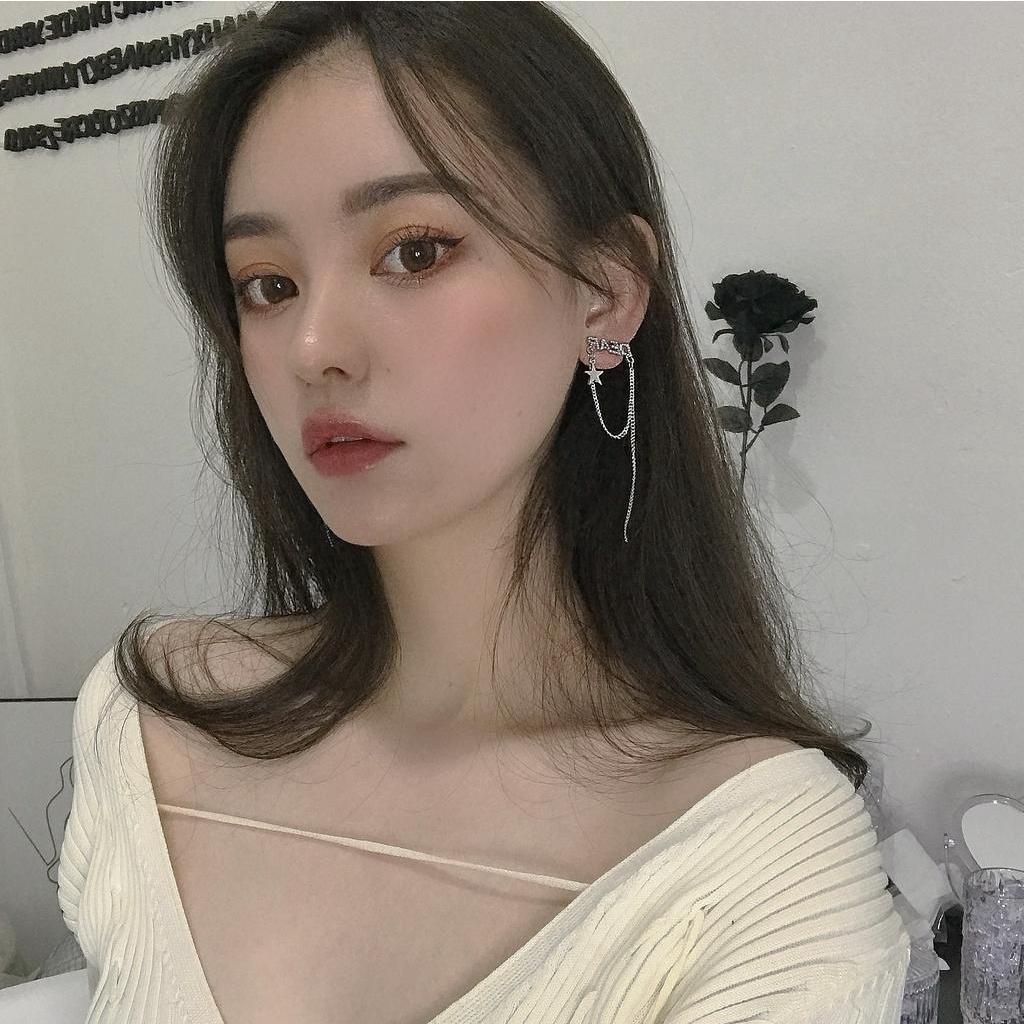 Khuyên Tai Dáng Dài Phối Tua Rua Cá Tính Hợp Thời Trang