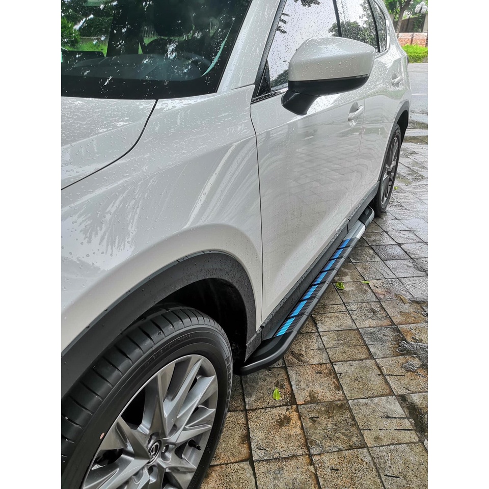 Bậc lên xuống, bệ dẫm chân,bệ bước chân cho xe Mazda CX5 2018 - 2022