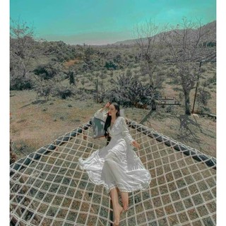 Đầm maxi trắng đan dây lưng