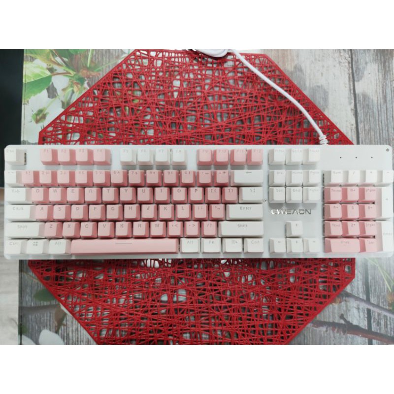 BÀN PHÍM CƠ KÈM KEYCAP SẴN