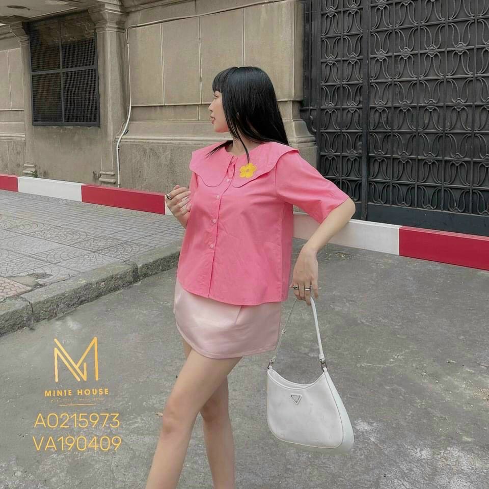 Áo Sơ Mi Cổ Sen Thêu Hoa Trên Cổ Tay Ngắn | Smide Clothing